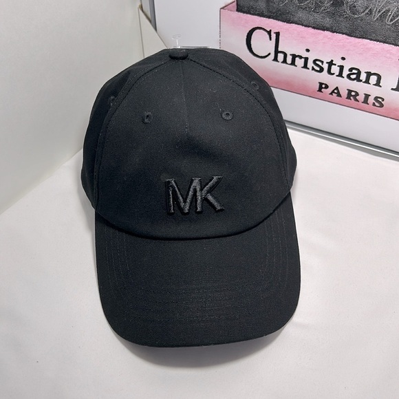 Michael Kors Embroidered Baseball Hat - Picture 2 of 11